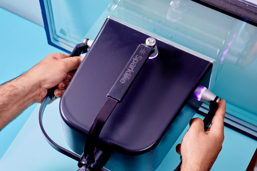 Sparklike Laser™ device measuring triple glazed IGU with coatings and
laminated glasses