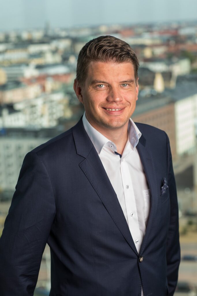 Sasu Koivumäki and Sparklike Board